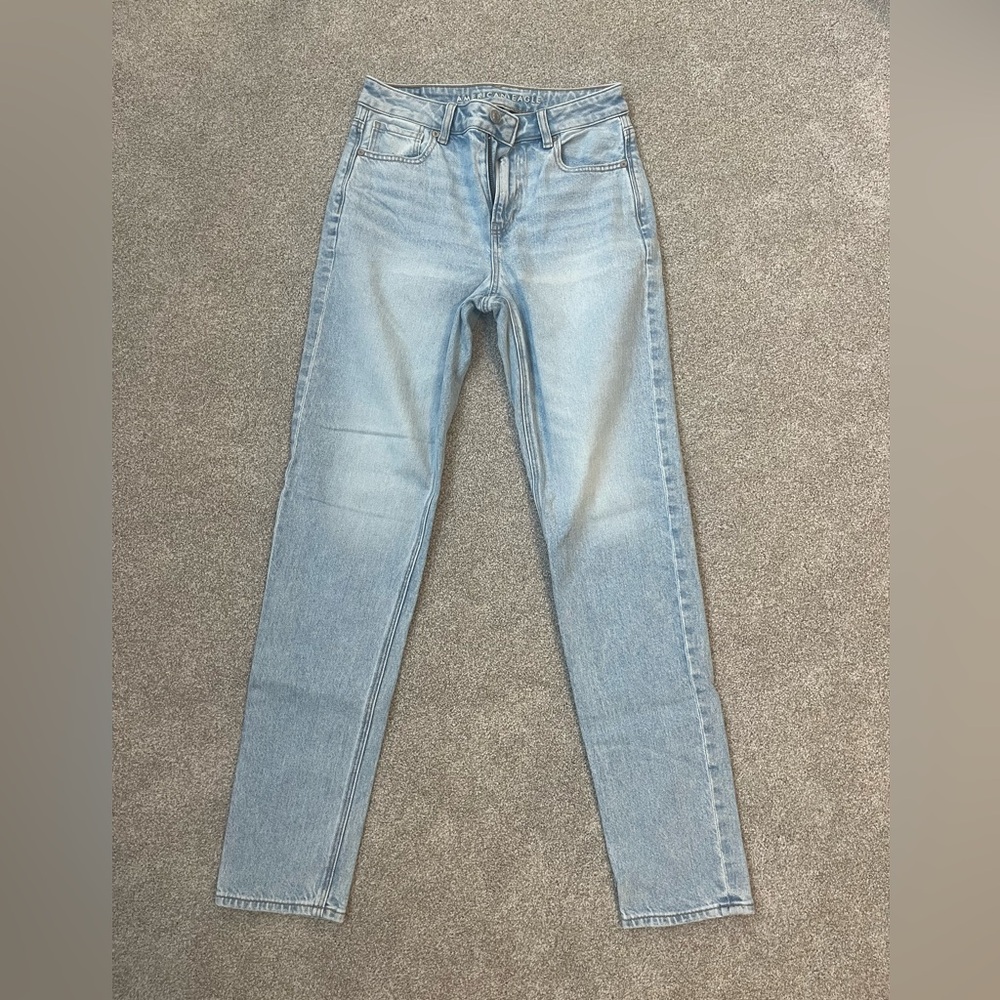 American Eagle Outfitters Light Blue Strigid Jeans